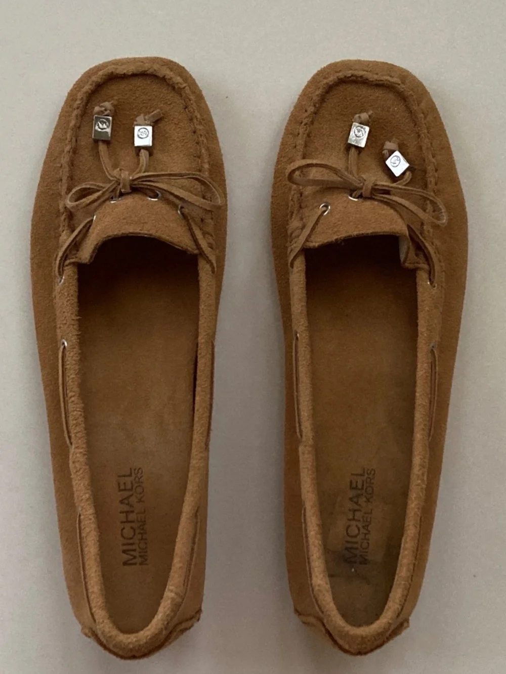 Michael Kors Camel Suede Loafer/Bow Detail/AD12B/Size 8M/EUC/WORN ONCE!